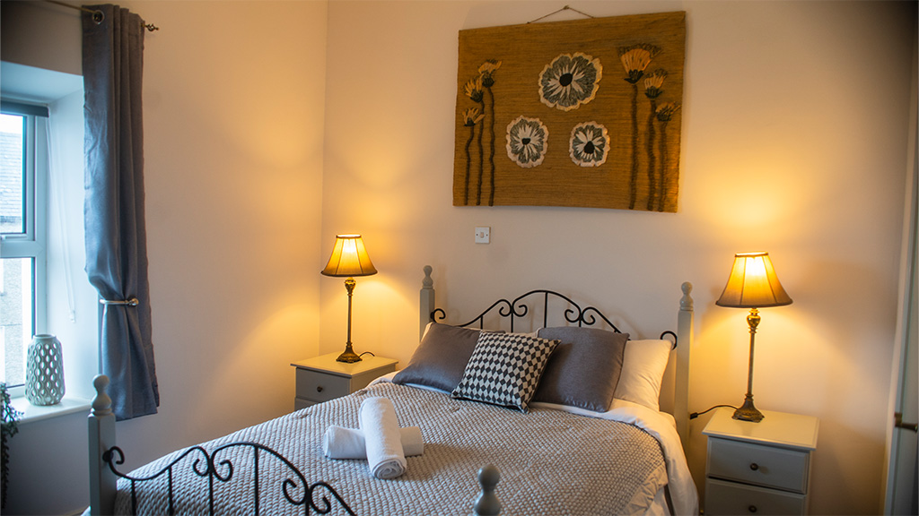 Accommodation in the Heart of Kinlough 1